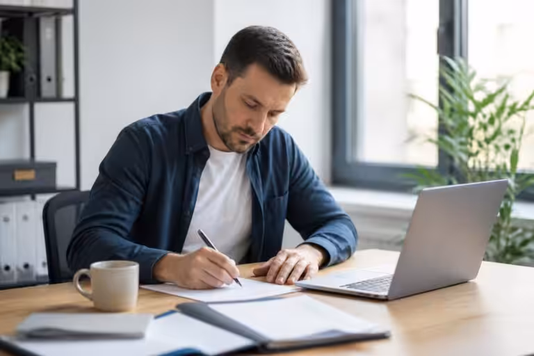 découvrez notre modèle de lettre de demande de congé paternité, simple et efficace, pour faciliter vos démarches auprès de votre employeur.